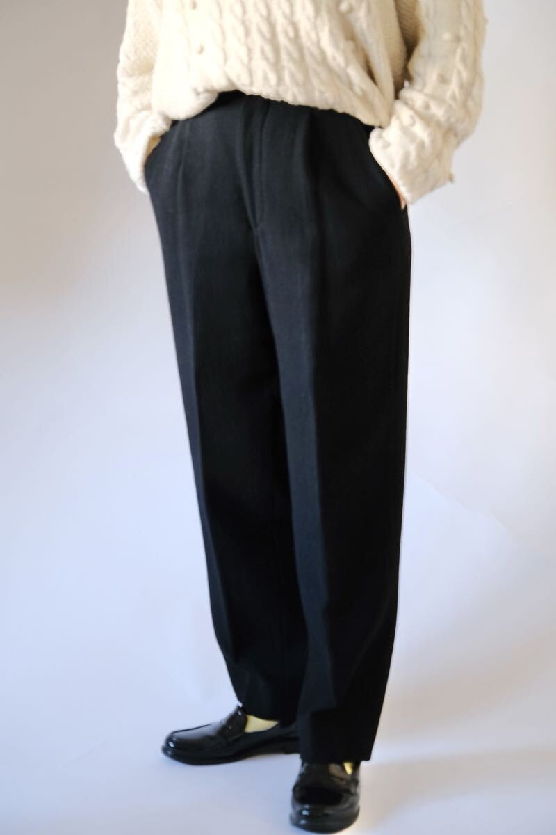 美品ISSEY MIYAKEイッセイミヤケ ワイドスラックス黒M