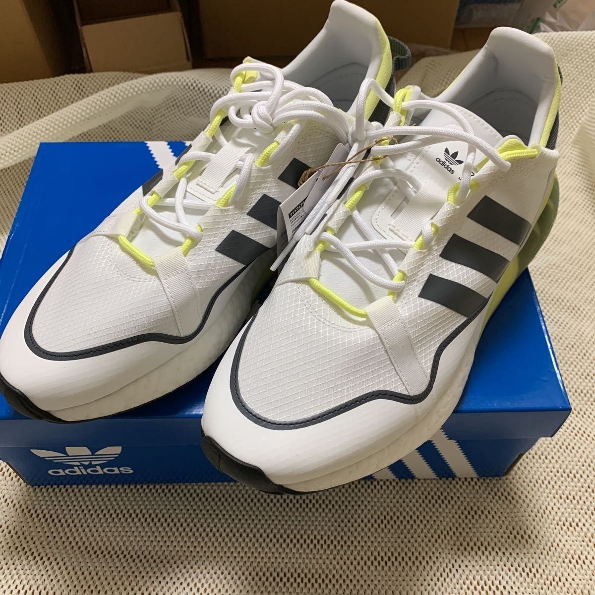 新品・未使用(ワケあり)】adidas ZX 2K boost pure 29cm メンズ