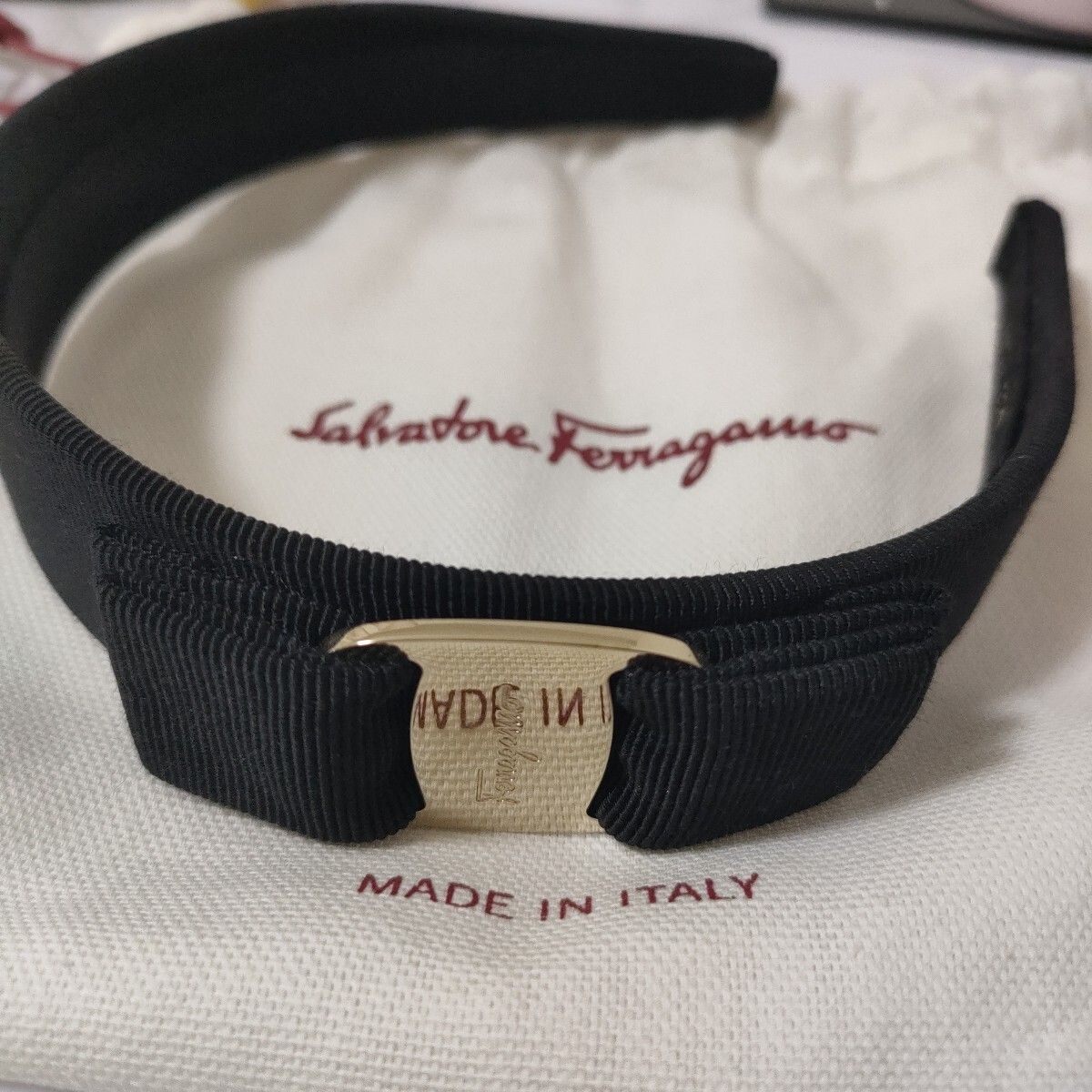 Ferragamo カチューシャ