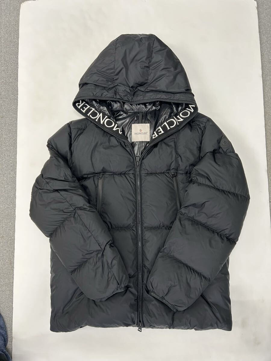 超美品 モンクレール MONTCLA モンクラー ダウン サイズ6