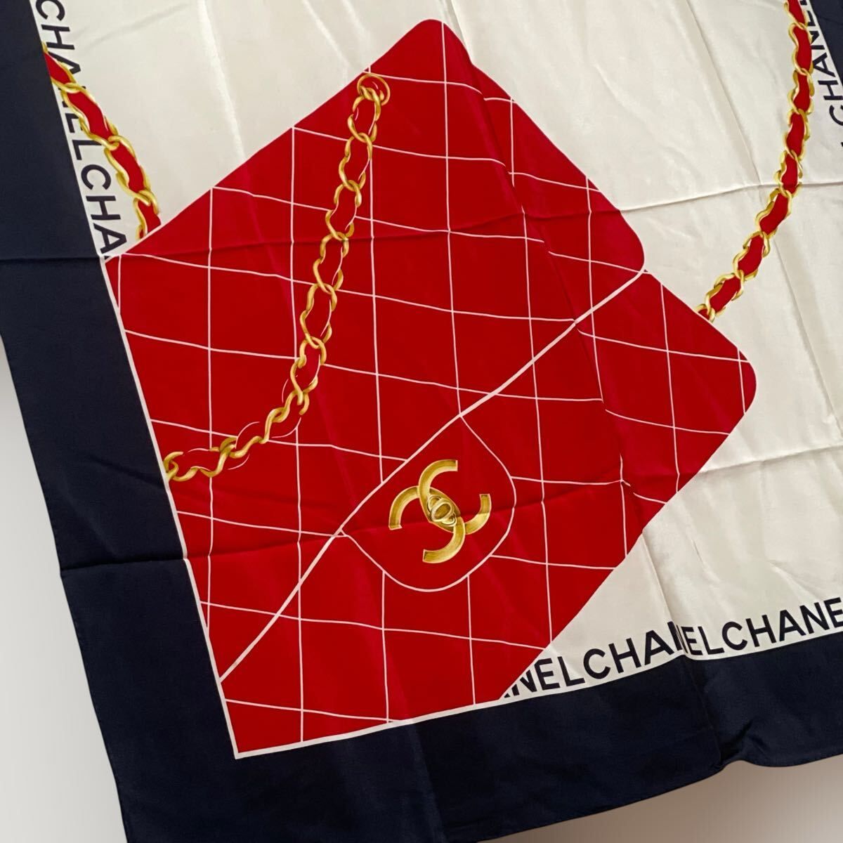 VINTAGE CHANEL 大判シルクスカーフ マトラッセ フラップバッグ レッド 赤 ココ チェーンショルダーバッグ ヴィンテージシャネル