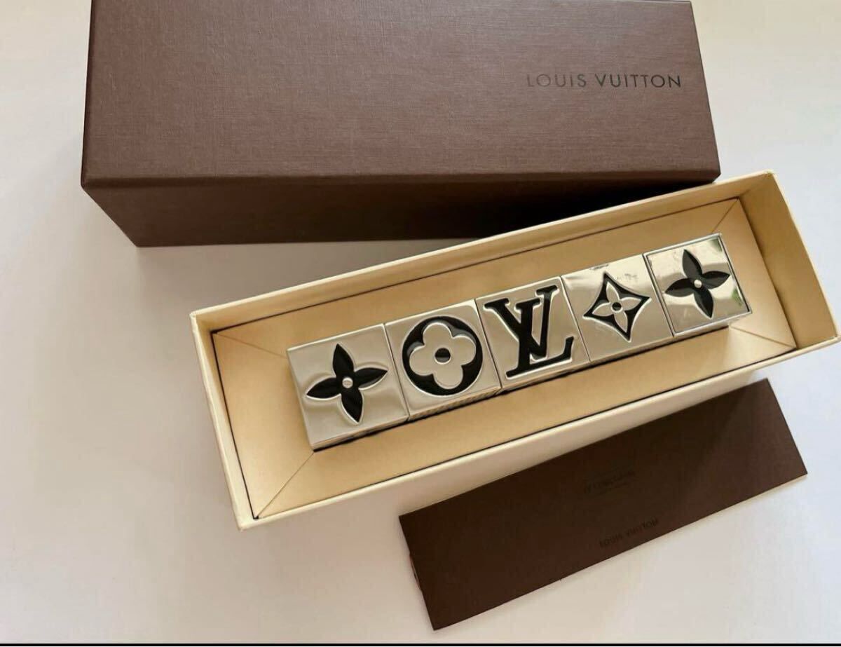 ルイヴィトン 非売品 ノベルティ ダイス Yahoo!オークション -「サイコロ ダイス」(ルイ・ヴィトン) (る