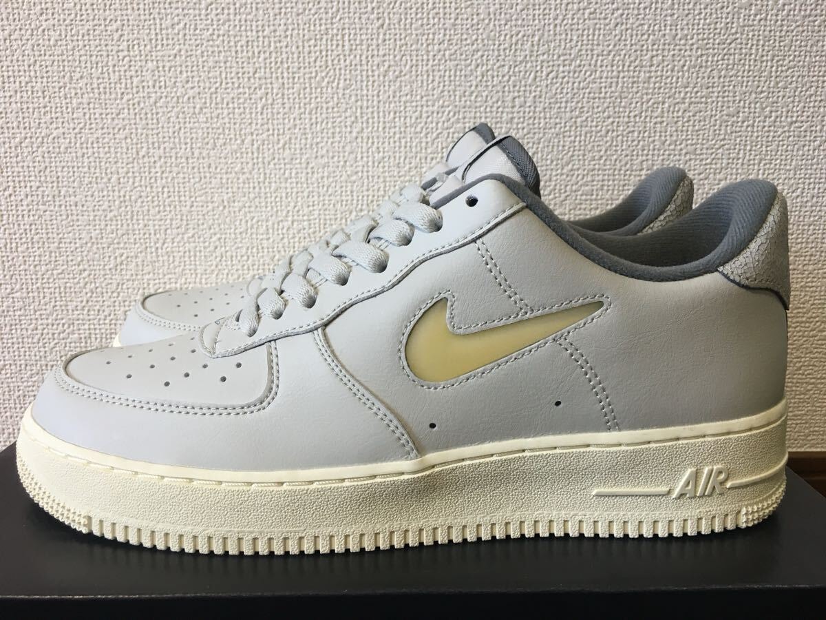 新品 NIKE AIR FORCE 1 LX エアフォース1 ヴィンテージ
