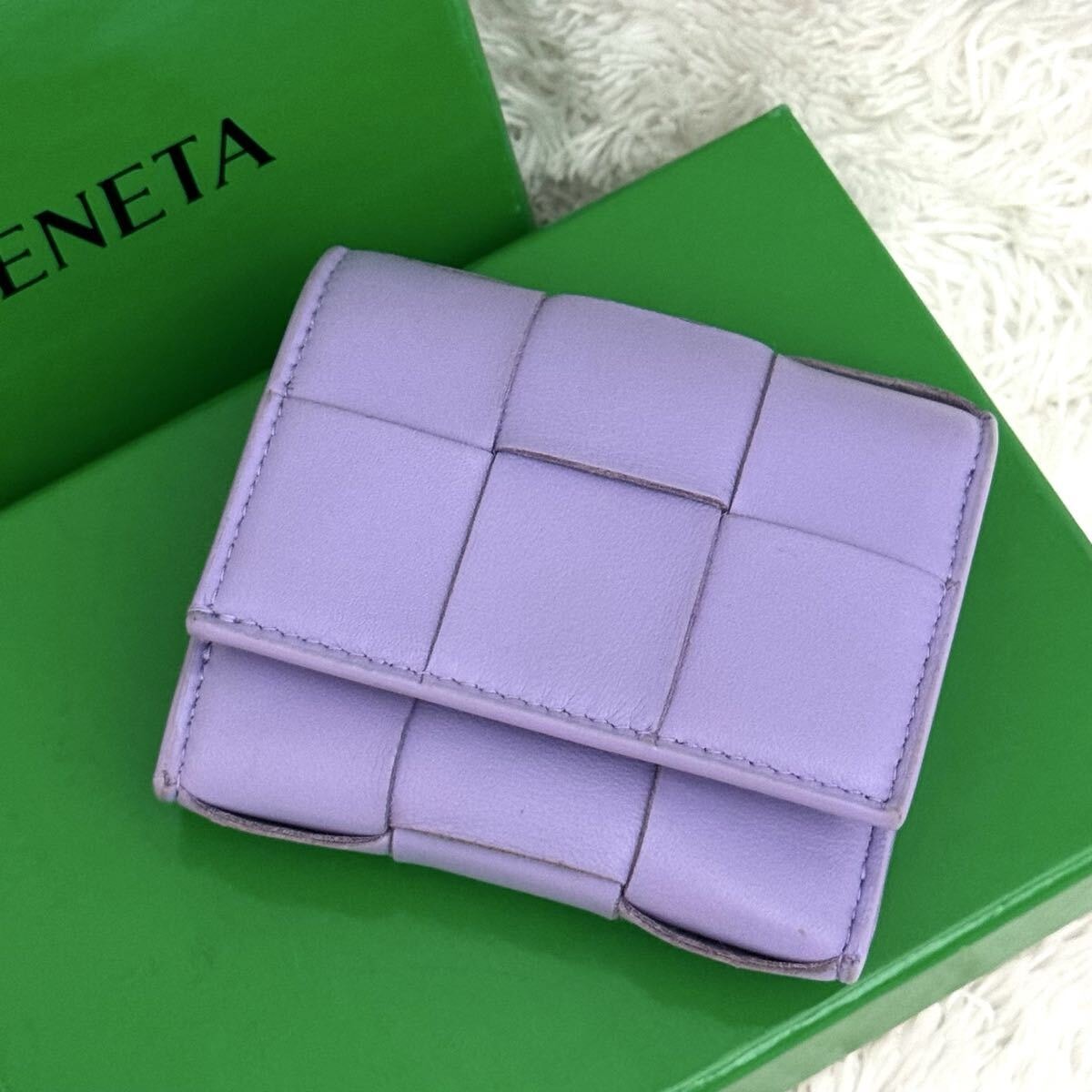 目立った傷や汚れなし】☆RFID内蔵☆BOTTEGA VENETA カセット 財布