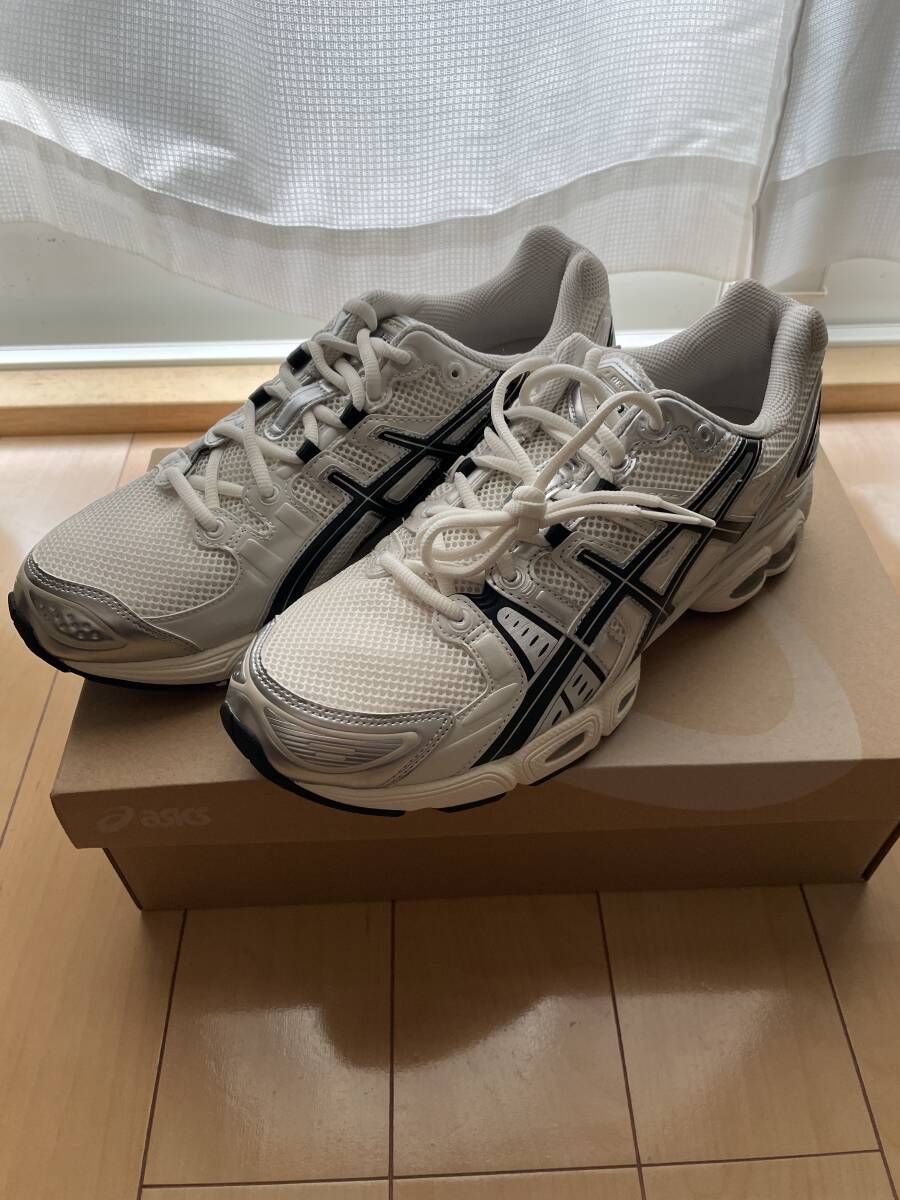 asics gel-nimbus 9 cream/black 28.5㎝ アシックス　ゲルニンバス9 クリームブラック