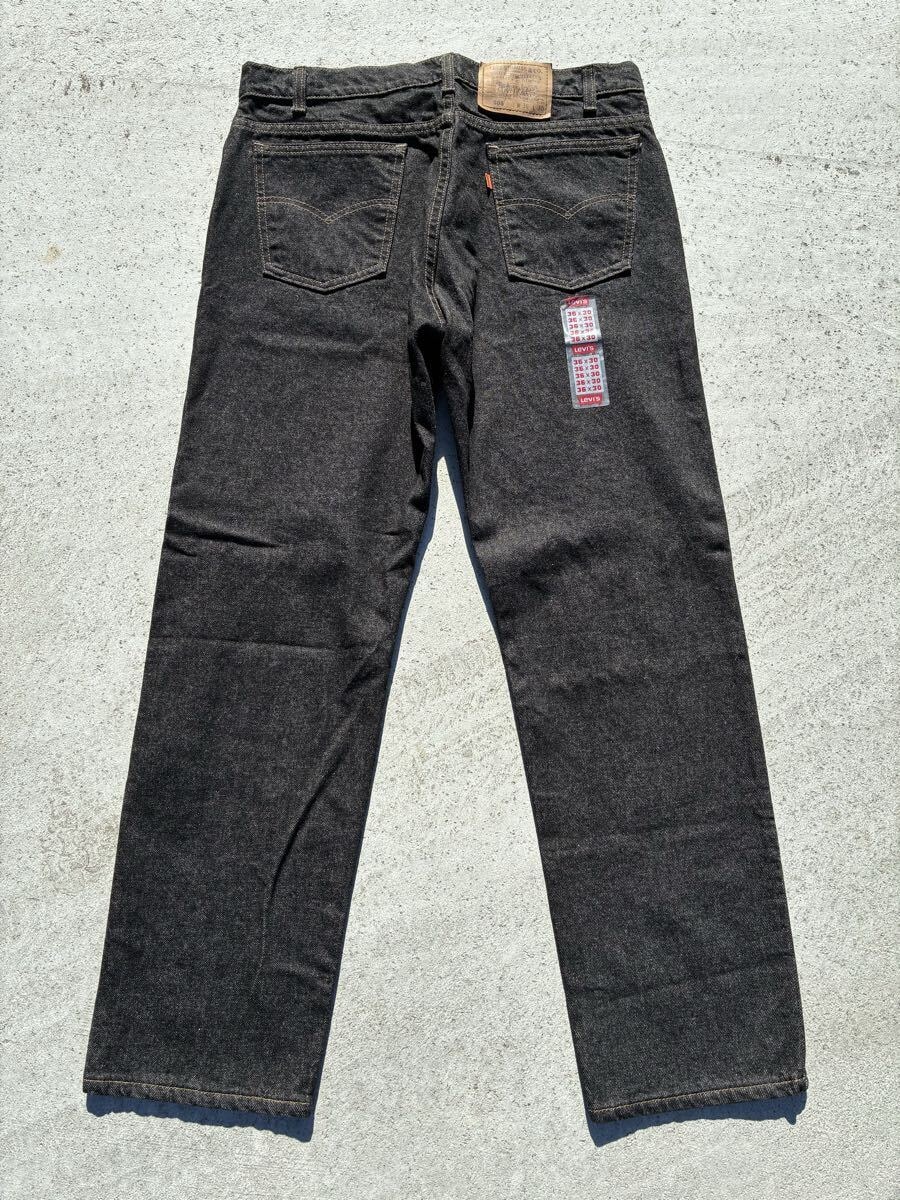 A+ (新品・未使用(ワケあり))】Deadstock Levi's 505 先染めブラック