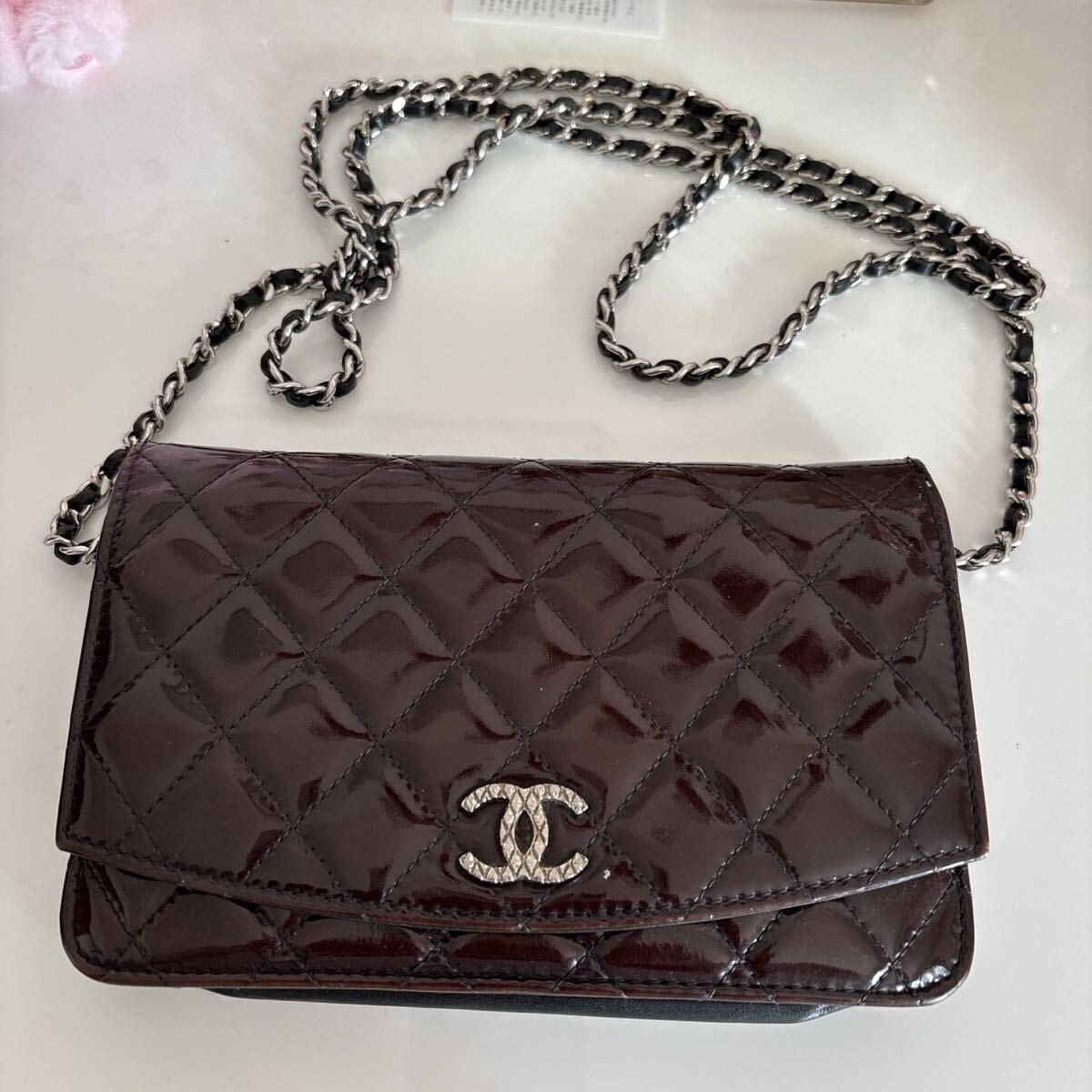 シャネル　チェーンウォレット