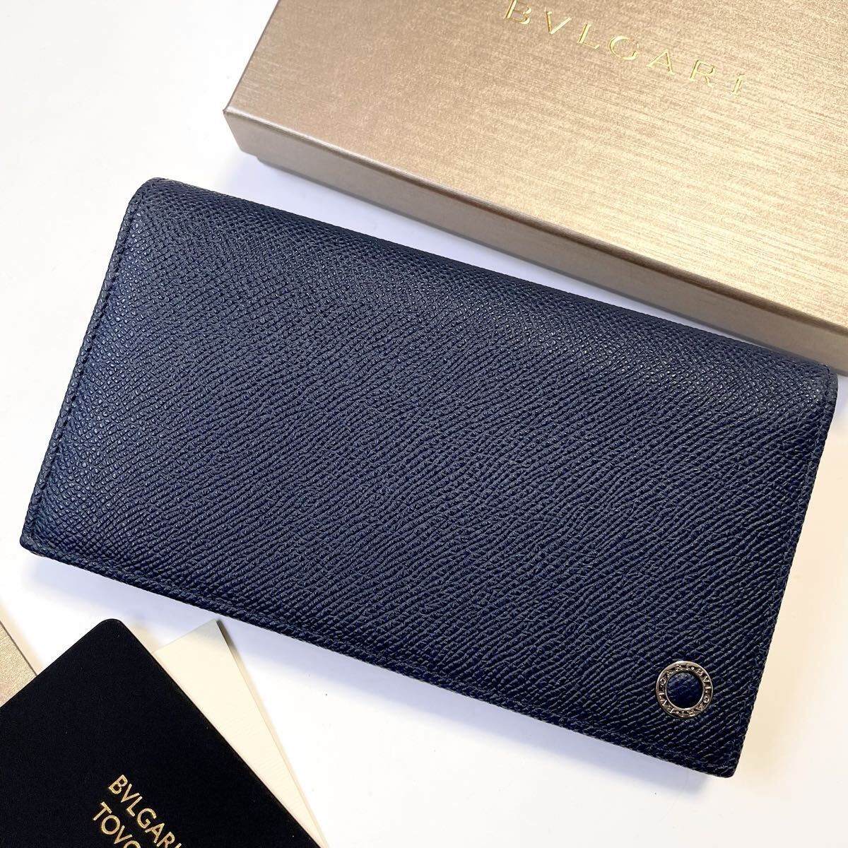 未使用に近い】☆極上美品 BVLGARI ブルガリ マン 二つ折り 長
