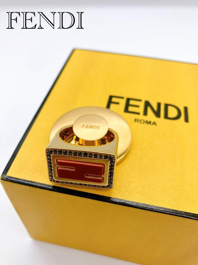 FENDI ゴールドリング スマホリング