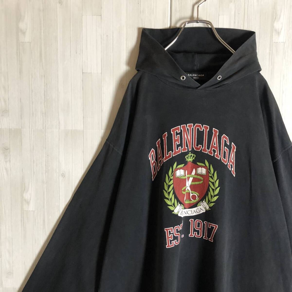B (目立った傷や汚れなし)希少2XLサイズBALENCIAGA Balenciaga 
