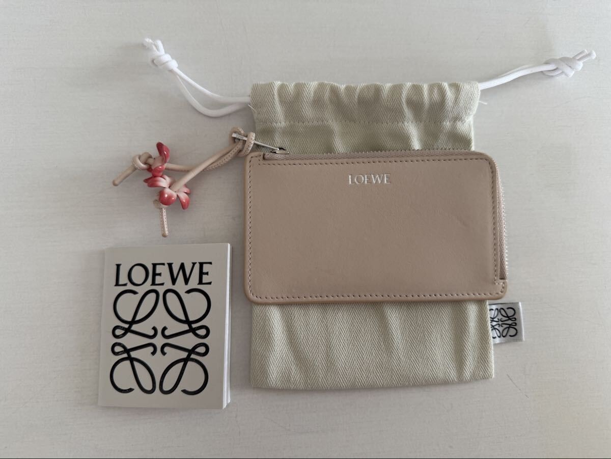 Loeweロエベ×ハウル　カルシファー　フラグメントケース カードホルダー LOEWE ロエベ × ジブリ ハウルの動く城 カルシファー レザー パス