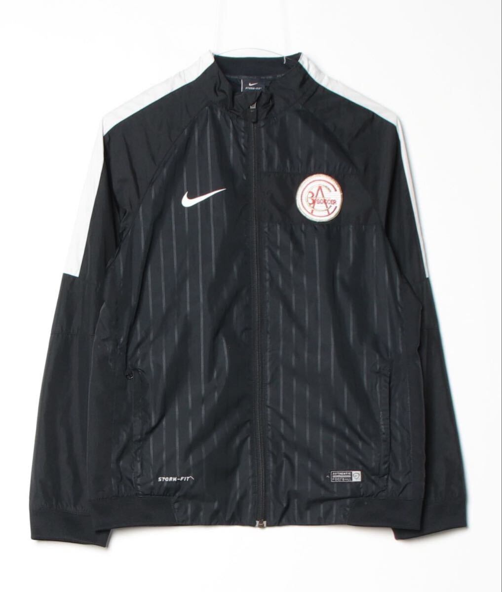Nike Jordan x LEVI'S Type III Denim Trucker Jacket 