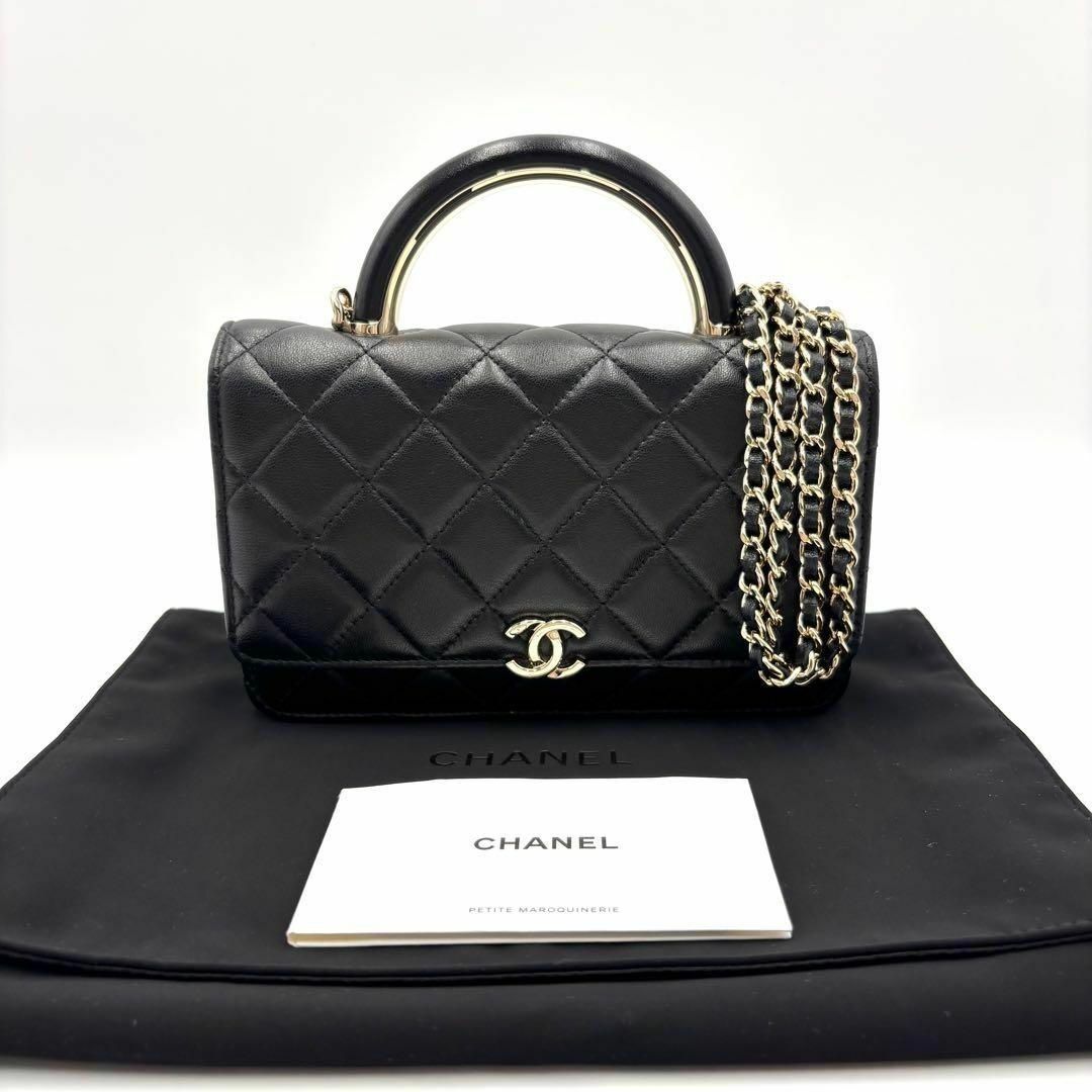 未使用級CHANEL ラム ココハンドル チェーンウォレット ショルダーバッグ