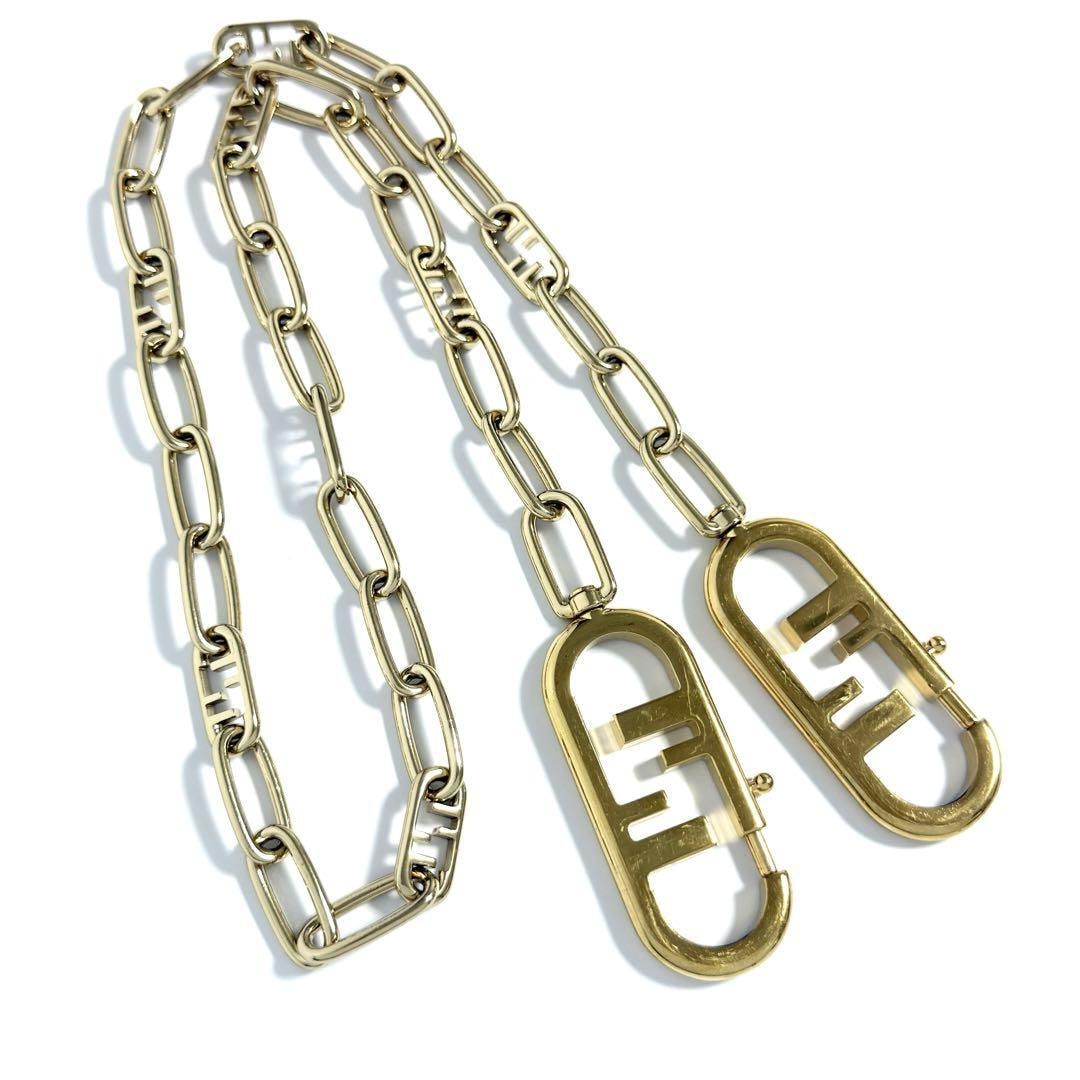 フェンディ ピーカフォン ショルダーバッグ レザー 8M0442 ベージュ ユニセックス FENDI  中古 FENDI（フェンディ） ピーカフォン ショルダーバッグ レザー 8M0442