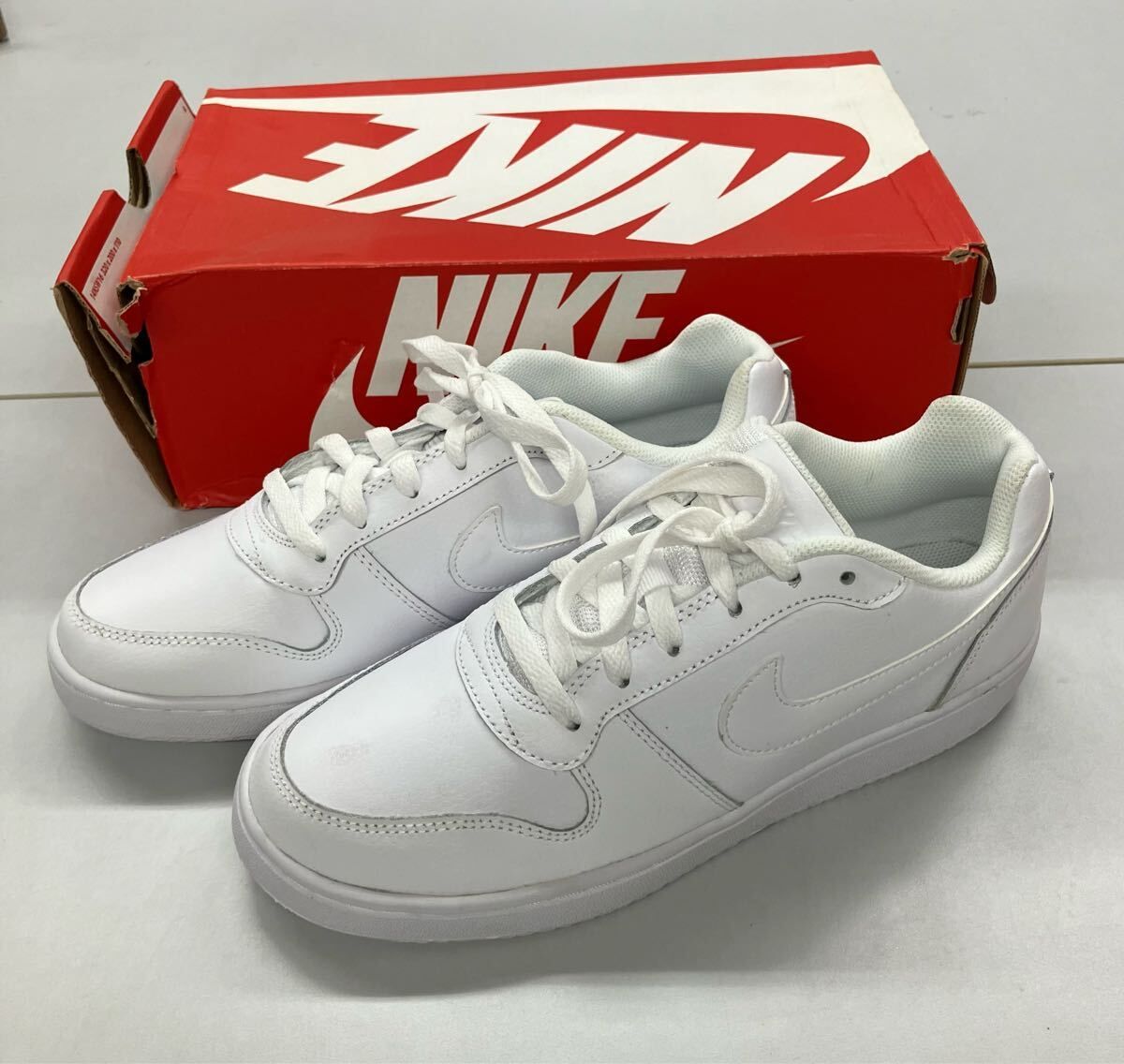 NIKE ナイキ　メンズ バスケットボールシューズ Ebernon エバーノン ローカット