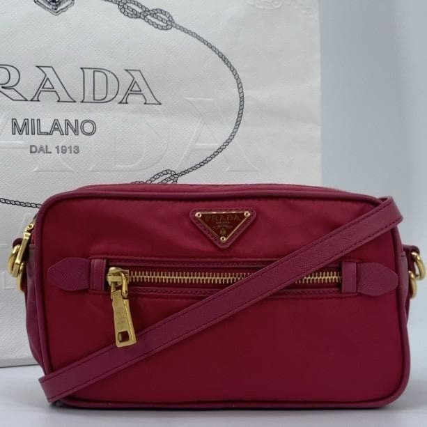 B (目立った傷や汚れなし)】PRADA プラダ ショルダーバッグ ポシェット 