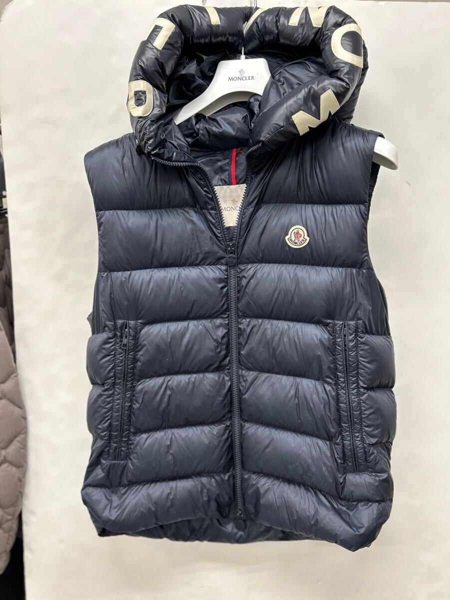 モンクレールダウンベストMONTREUIL（モントルイユ） MONCLER モンクレール モントルイユ ダウンベスト MONTREUIL