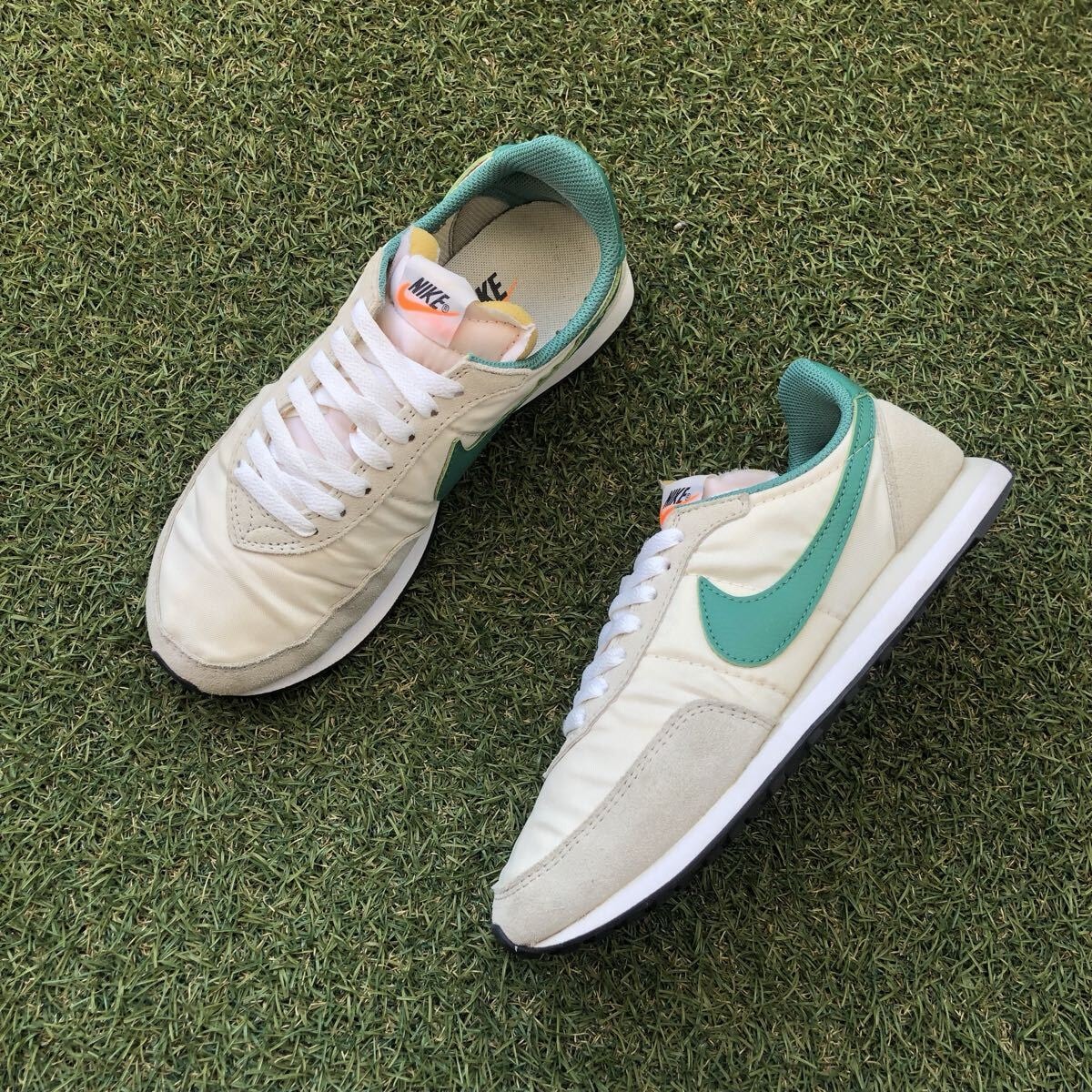 美品24.5 NIKE WAFFLE TRAINER 2ナイキ ワッフルトレーナー2 HC266