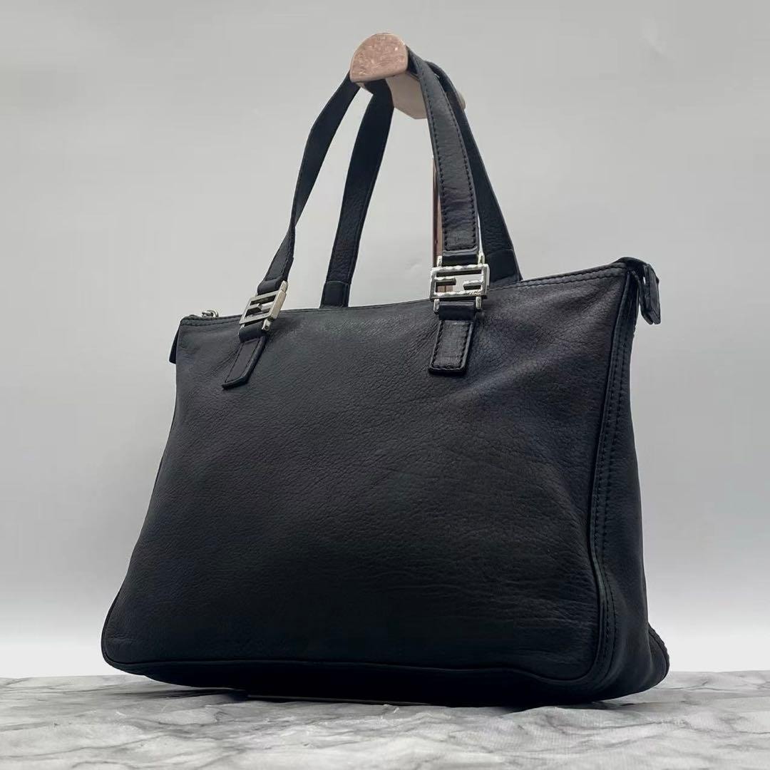 本物 フェンディ FENDI ズッカ ショルダーバッグ ハンドバッグ キャンバス ブラック 8BN004 バッグ 中古・ フェンディ FENDI ズッカショルダーバッグ ナイロンキャンバス