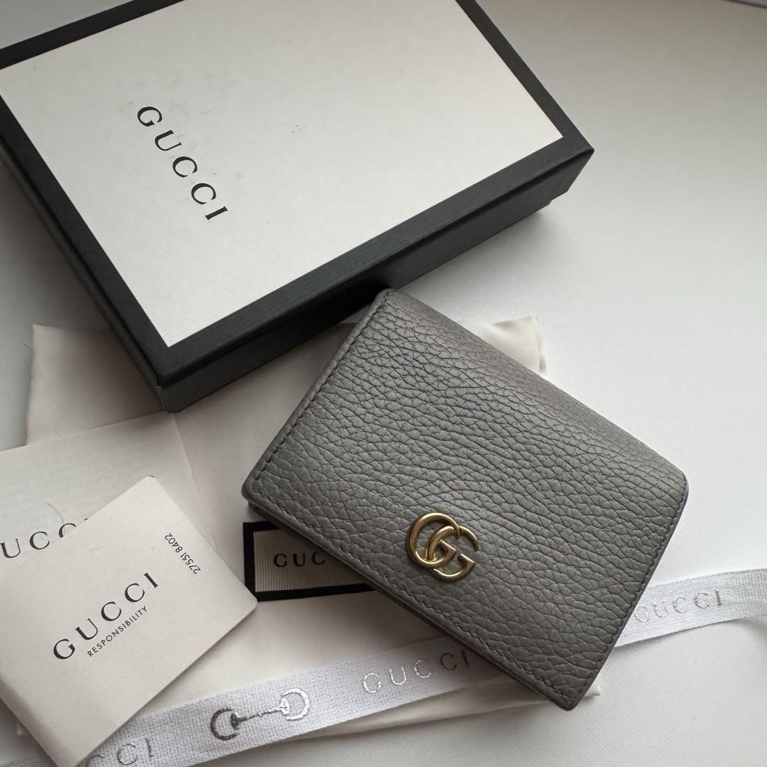 【美品】 817 GUCCI グッチ マーモント 2つ折り 財布 コンパクト