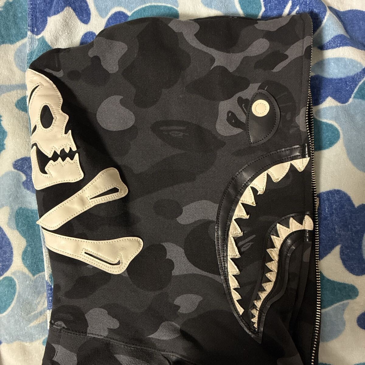 A BATHING APE ABC Camo Crystal Stone Shark Full Zip Hoodie 