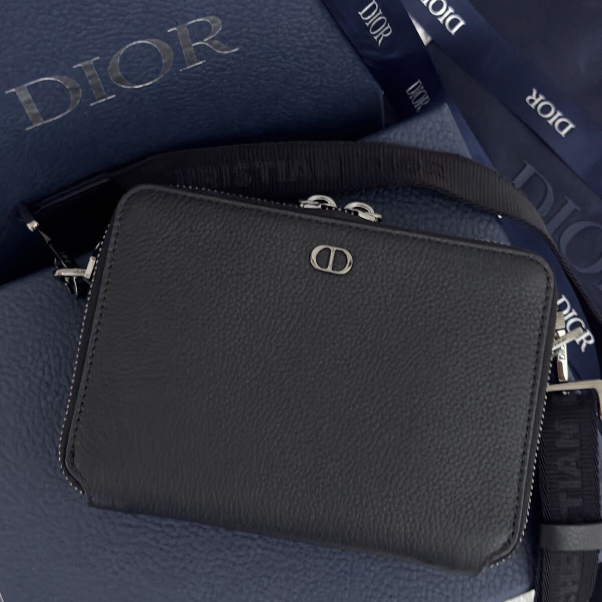 Dior ❣️レアスタッズショルダーバッグ 黒確認ページ w300_31s.jpg