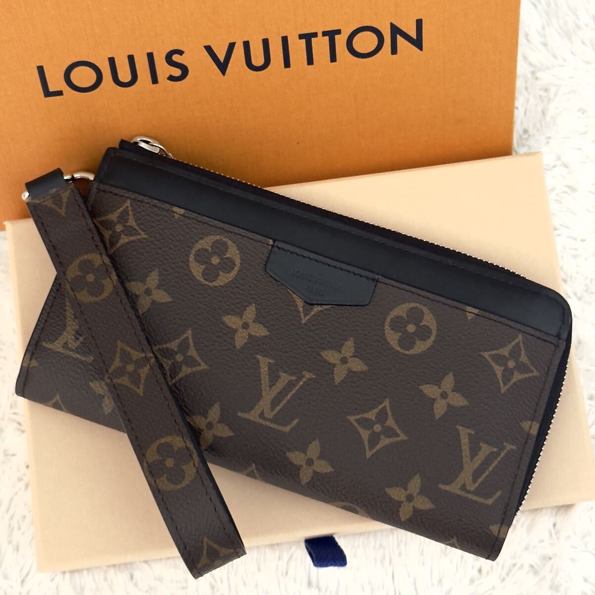 ☆新品級☆RFID内蔵 LOUIS VUITTON ルイヴィトン ジッピードラゴンヌ モノグラム 財布