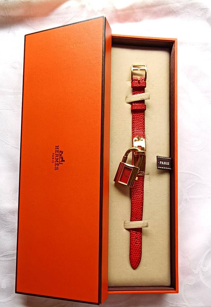 【美品】HERMES（エルメス） ケリーウォッチ ゴールド レザー レディース