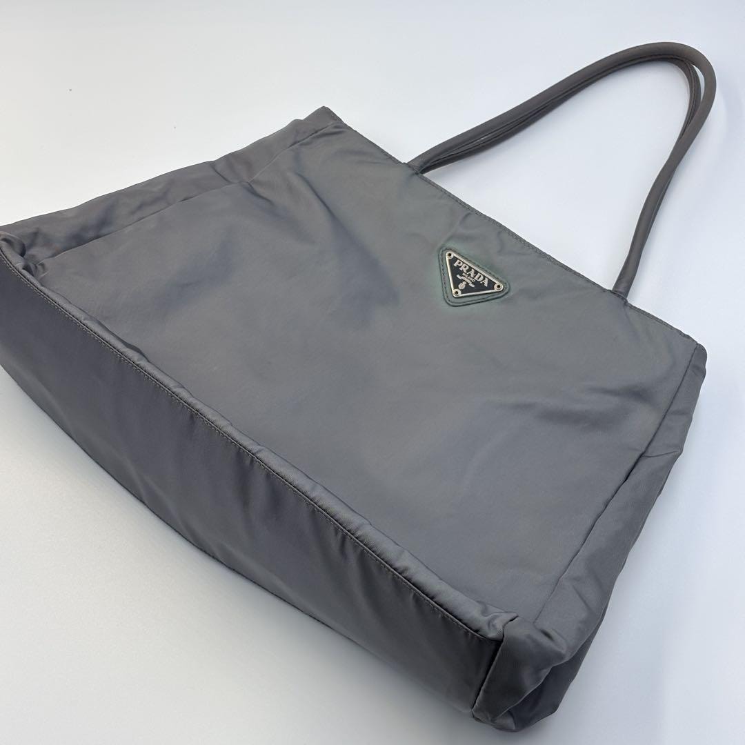 美品PRADAテスートアルデシア トートバッグ グレー A4可