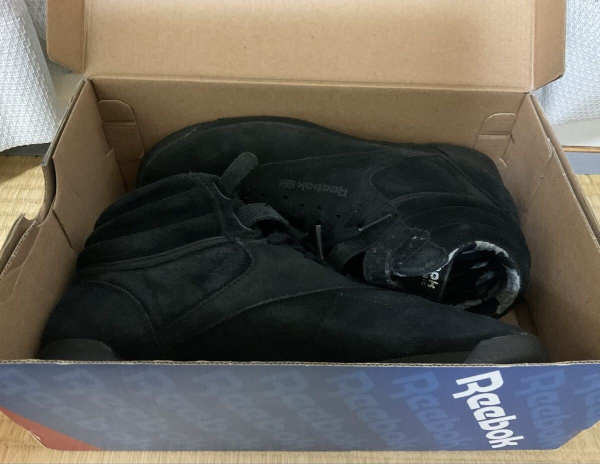 冬用Reebok Classic スエード素材 ブラック 黒　25cm★箱有り★リーボック　スニーカー
