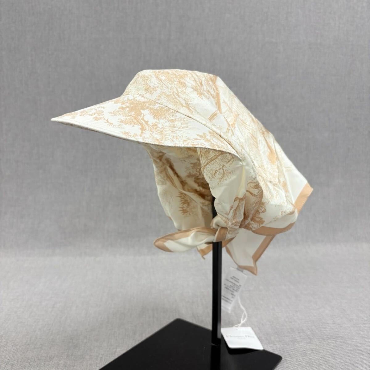 A+ (新品・未使用(ワケあり))】未使用品 Christian Dior シルク