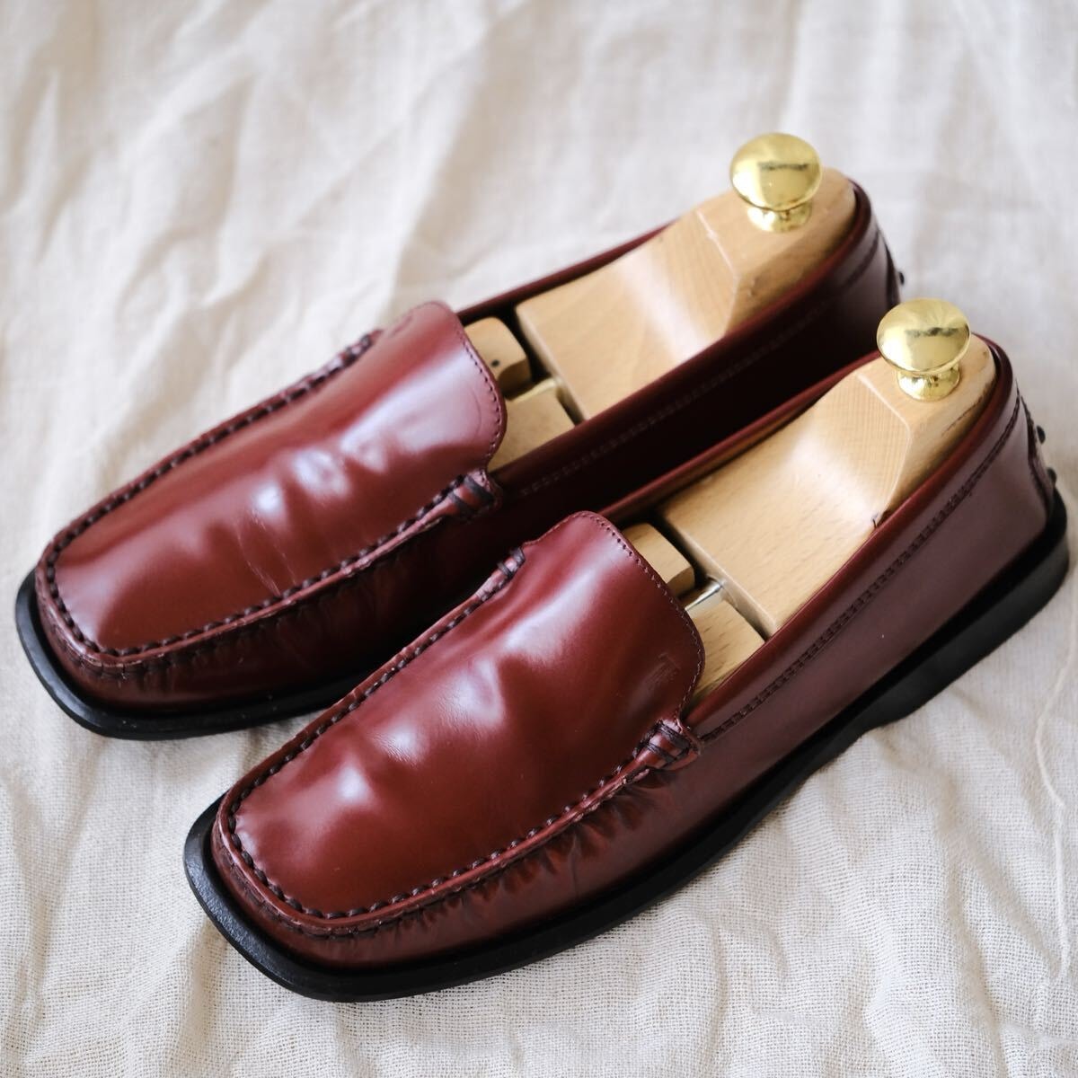 B (目立った傷や汚れなし)】TOD'Sトッズ バインダーカーフドライビング