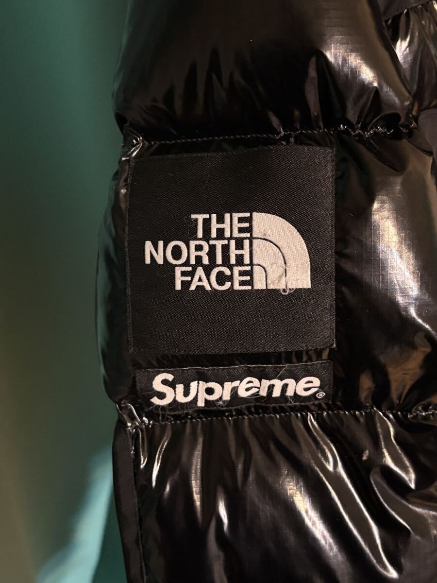 Supreme x The North Face 700-FillDownParkaシュプリームノースフェイス光沢ブラックダウンジャケットモンクレールヌプシMBOXロゴTシャツ