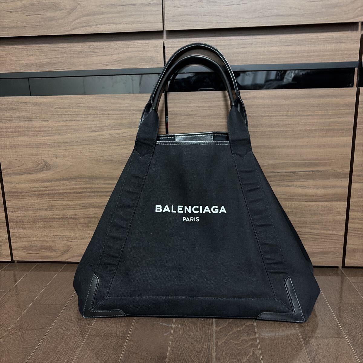 バレンシアガ トート A4収納可 男女兼用 トートバッグ BALENCIAGA 