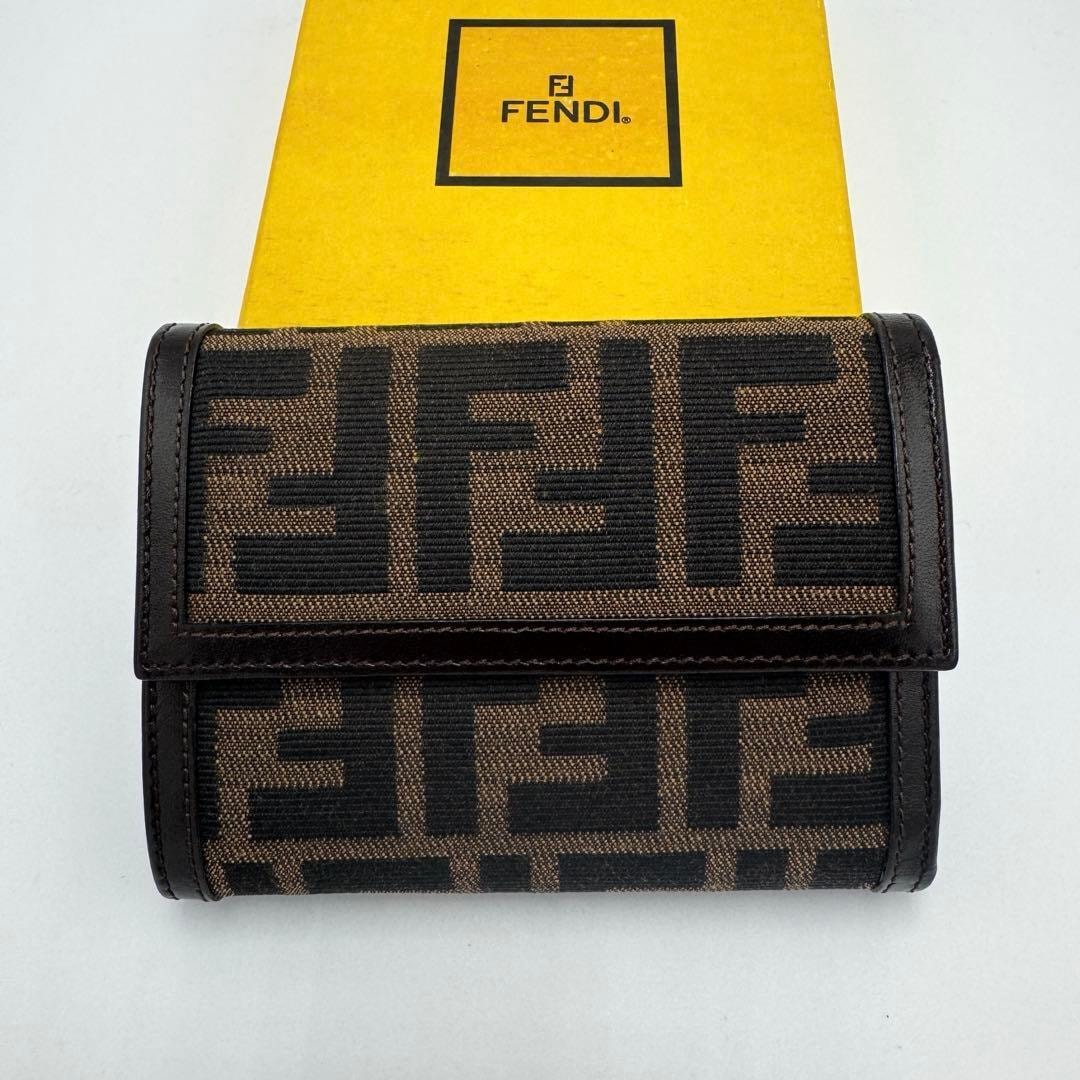 B (目立った傷や汚れなし)】フェンディ 財布 セレリア 長財布 FENDI