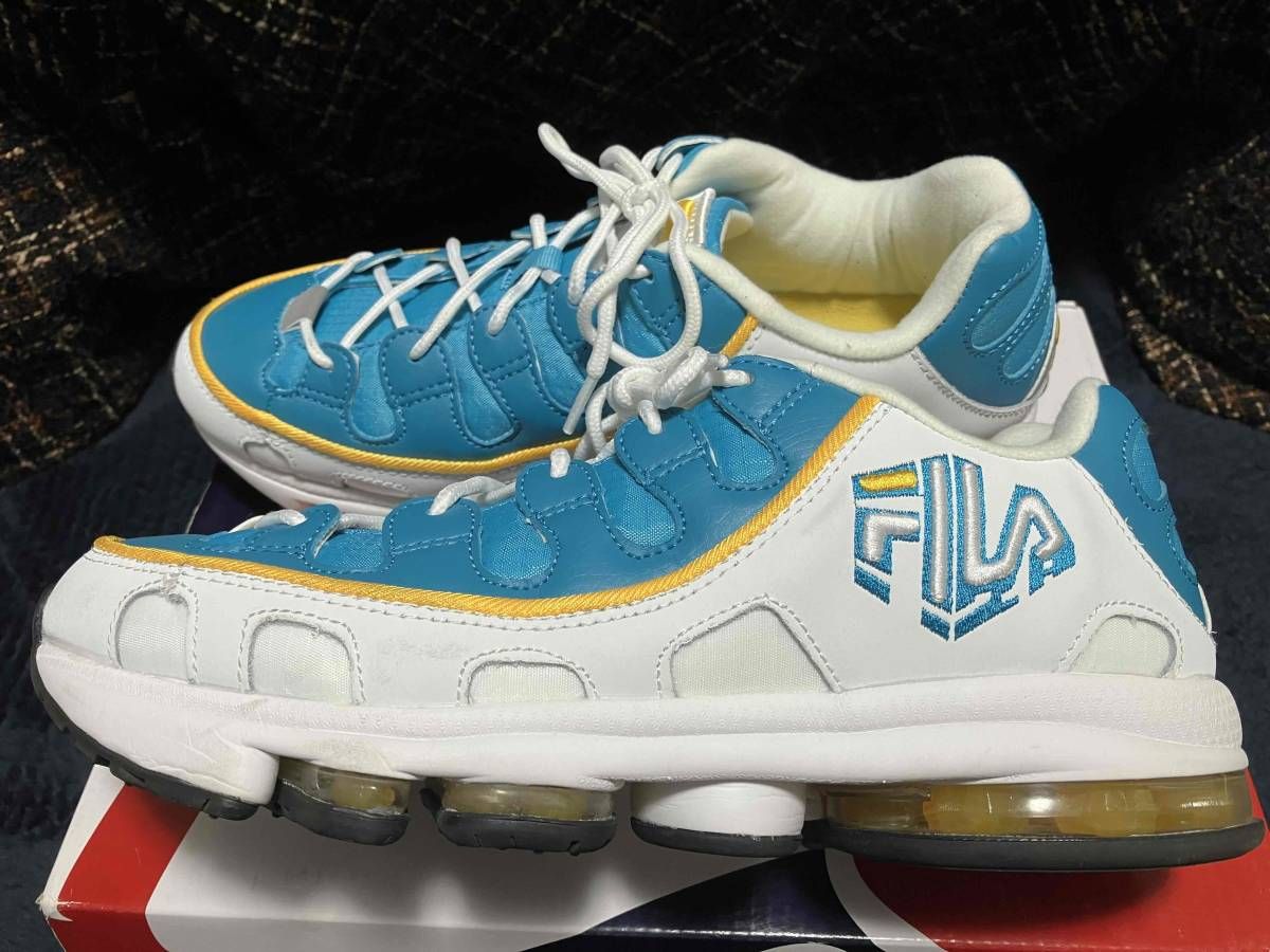 ※希少※　美品ほぼ未使用！　FILA SILVA TRAINER ( F ネイビー）