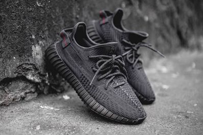 adidas Yeezy Boost 350 V2