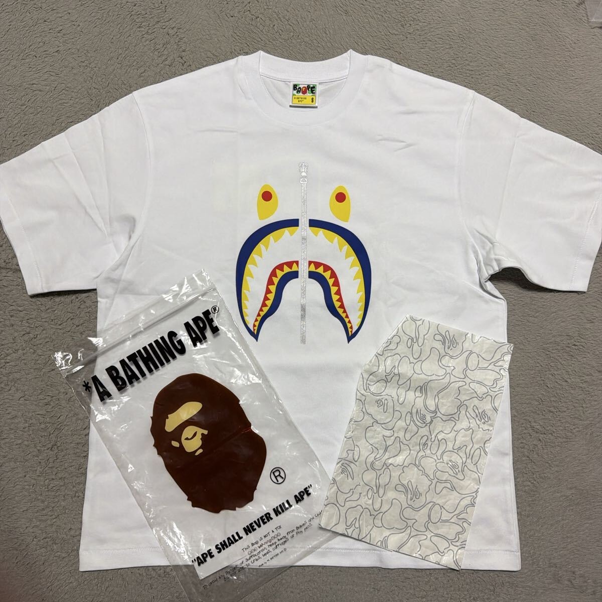 Tシャツ(半袖+袖なし) everyone j.30000 logo short sleeve tee everyone j.30000 logo short tee shirtの通販はau PAY マーケット