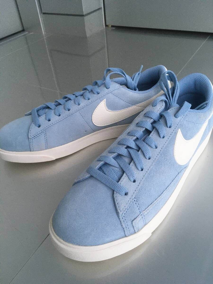 新品 ナイキ ウィメンズ NIKE ブレザー BLAZER LOW スウェード　ライトブルー 水色　ホワイト 白　27cm スニーカー　・