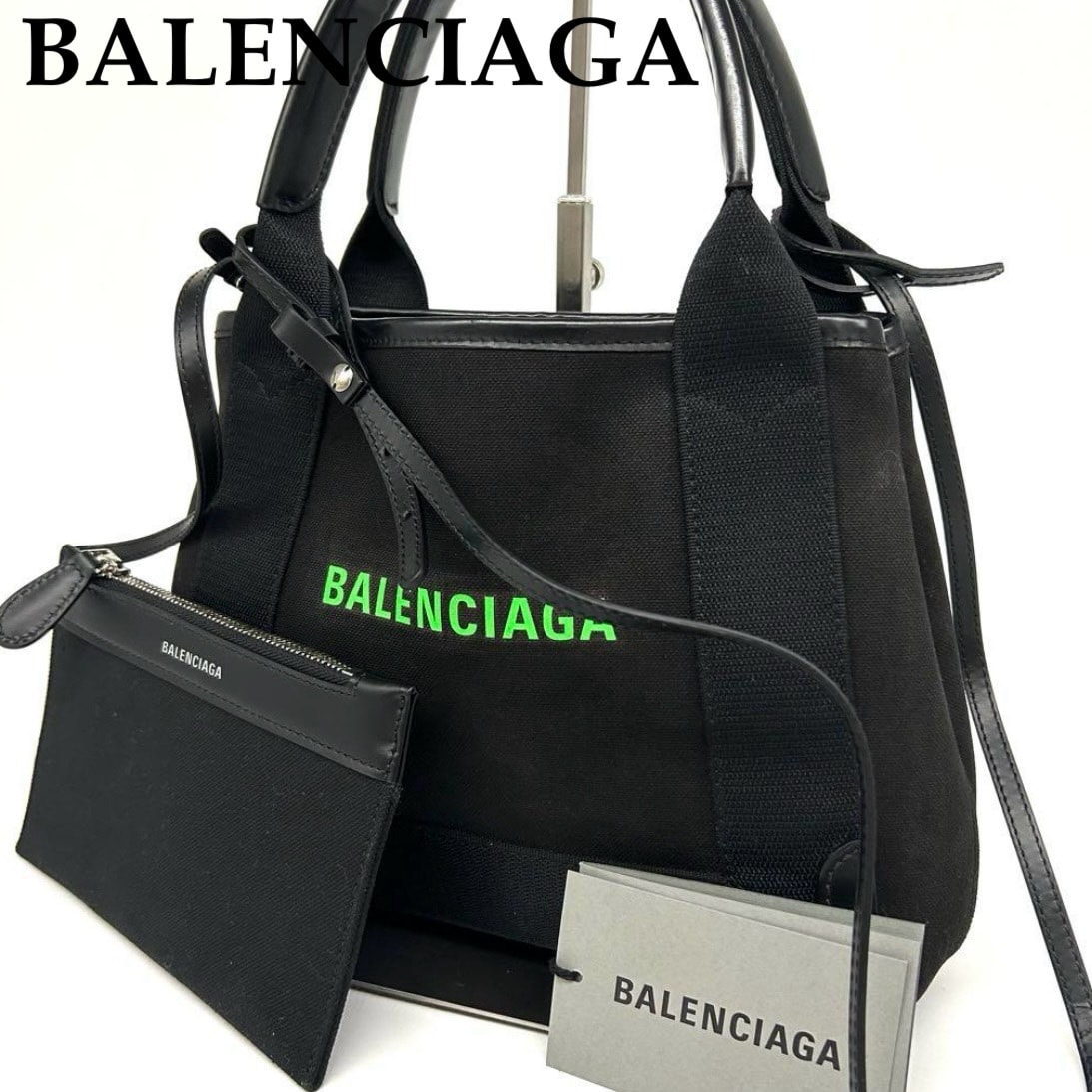 【美品】BALENCIAGA バレンシアガ ストラップ 197746 ネイビー バレンシアガ 携帯ストラップ 197746 ネイビー - メルカリ