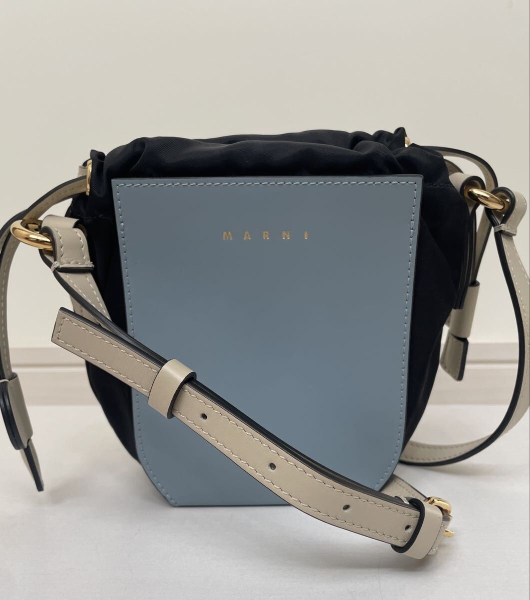 マルニ　MARNI スモール ガセット バケット ショルダーバッグ ブルー　GUSSET SMALL SHOULDER BAG ライトブルー　水色　青色
