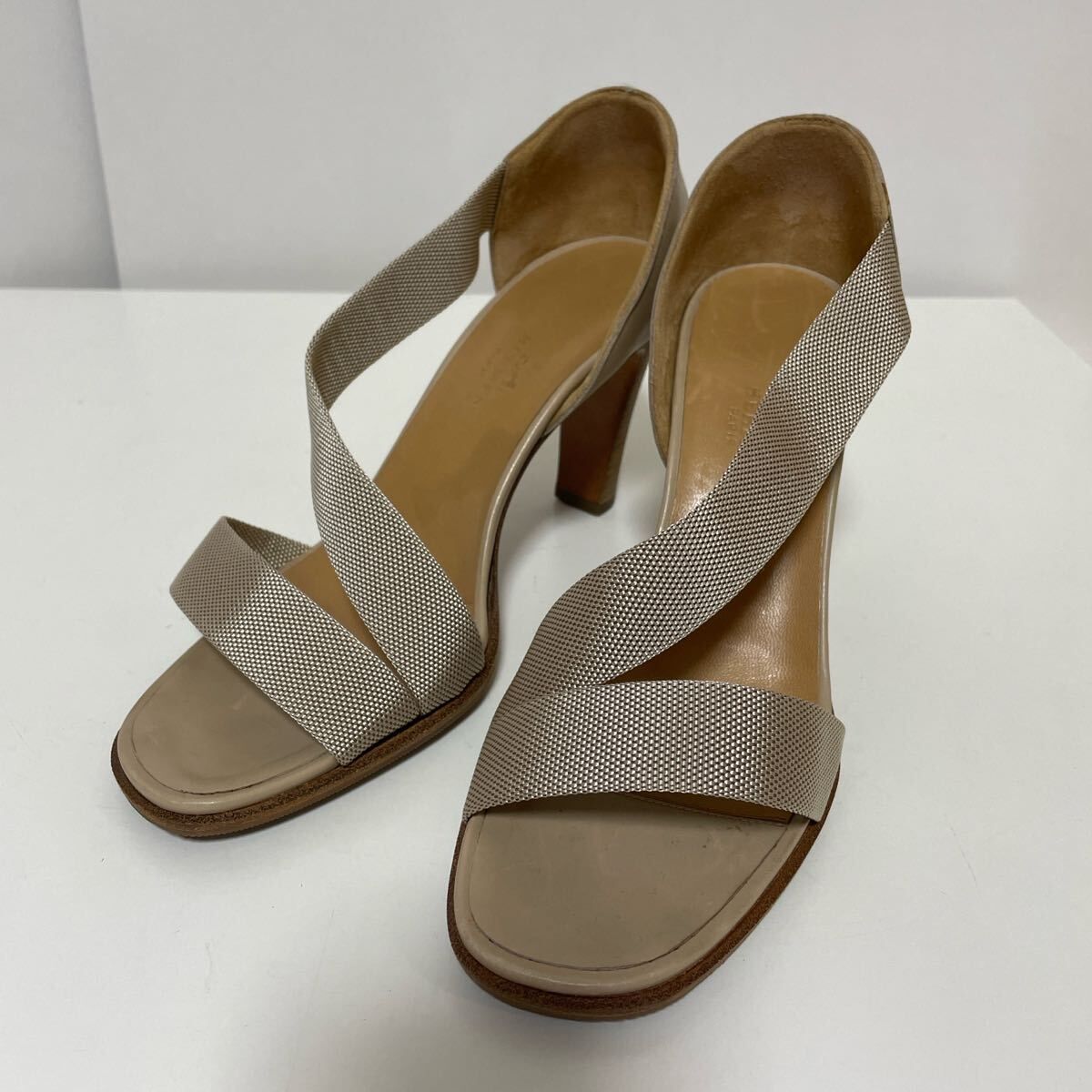 HERMES エルメス ヒール サンダル グレージュ37 1/2 中古