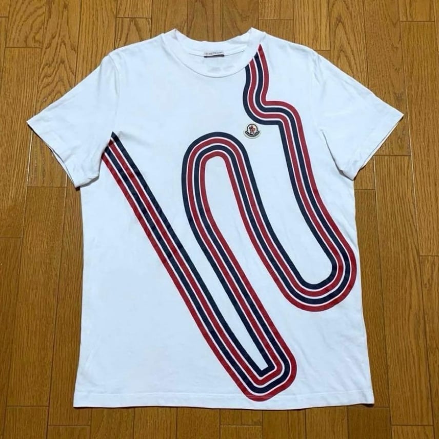 B (目立った傷や汚れなし)】極美品 モンクレール Tシャツ B (目立った傷や汚れなし)】極美品 モンクレール Tシャツ