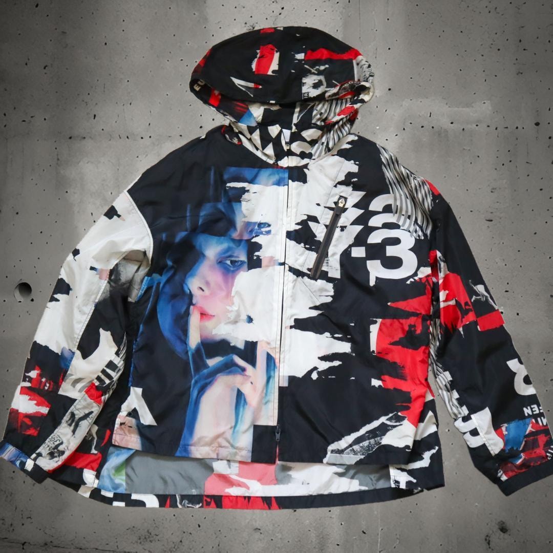 Y-3/ワイスリー 内田すずめ グラフィックプリント ナイロンジャケット マルチカラー 総柄 フード パーカー