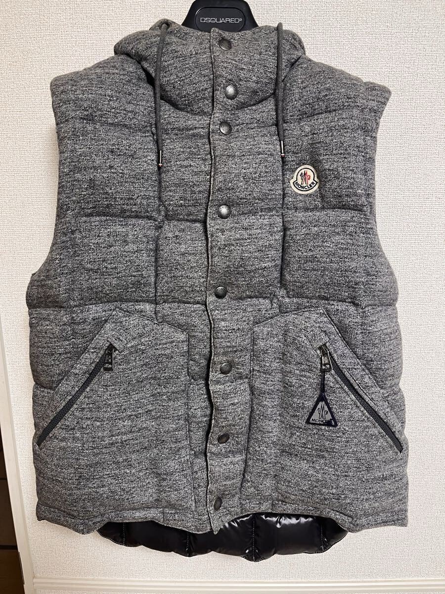 【希少】モンクレール　ダウンベスト　グレー L