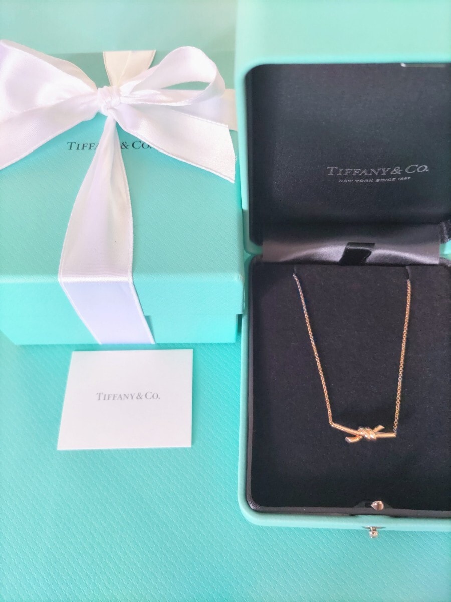 【新品未使用]定価286000円ティファニーノットAu750ローズゴールドペンダントスモール