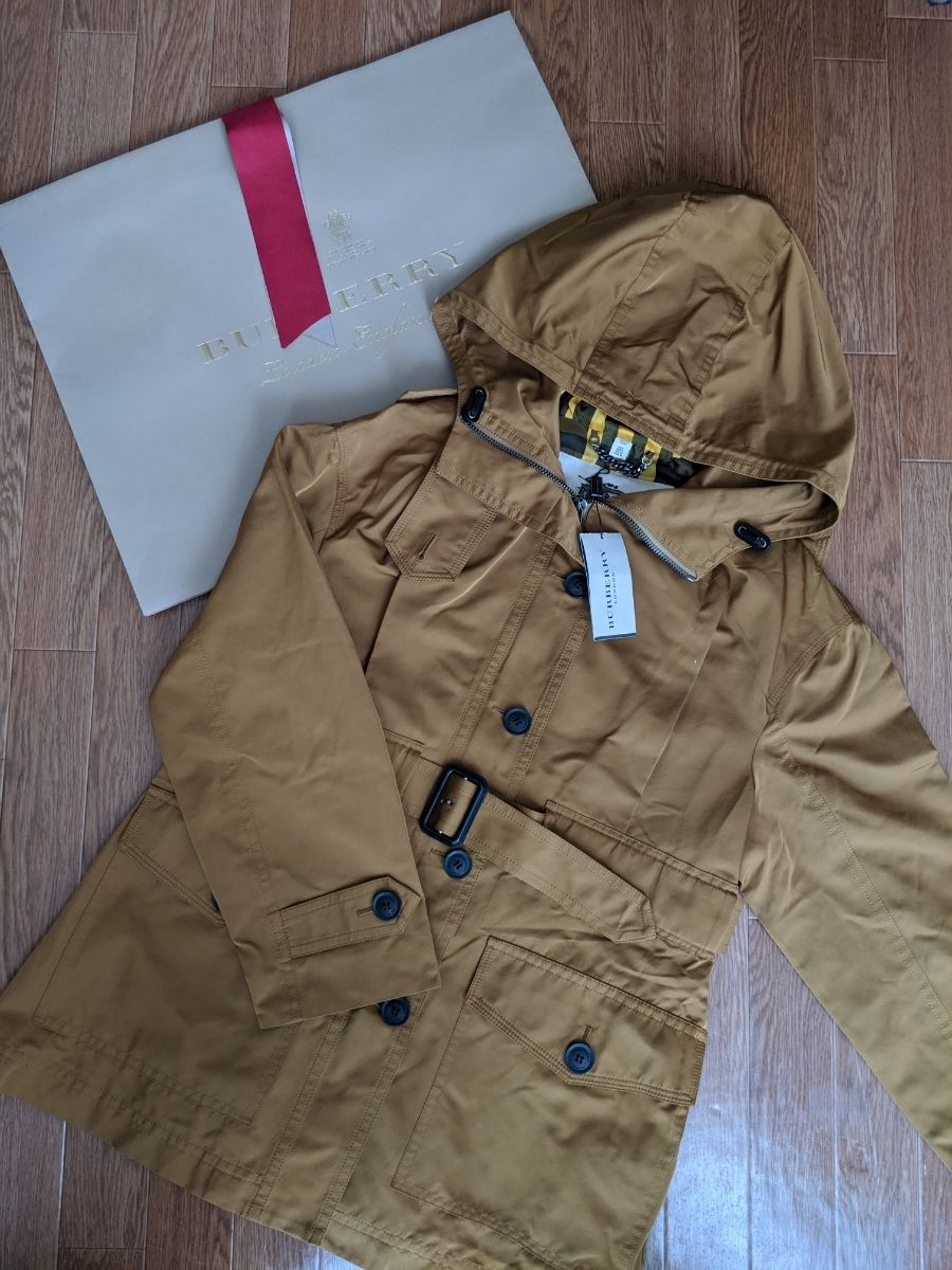 新品 タグ付き BURBERRY マウンテンジャケット 確実正規 バーバリー コート アウター 未使用