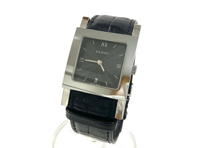 美品★ GUCCI　グッチ　7900M　スクエア　黒文字盤　クォーツ　レザー　/BK011