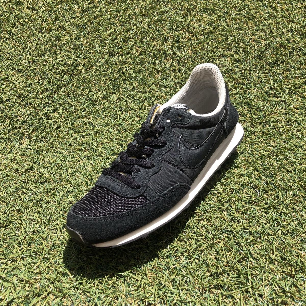 美品23 NIKE CHALLENGER ナイキ チャレンジャー HB962