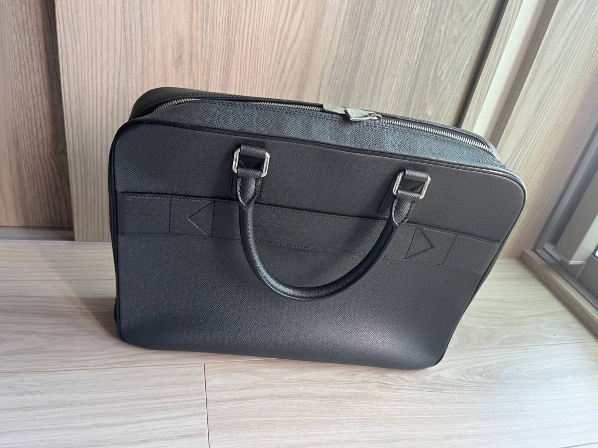 【本物保証】 布袋付 超美品 ルイヴィトン LOUIS VUITTON タイガ ブリーフケース
